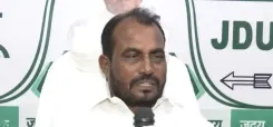 राहुल गांधी पर एनडीए का तीखा वार: 'हर मामले में निम्न स्तर का ज्ञान', पटना में सियासी बवाल
