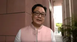 किरेन रिजिजू का राहुल गांधी पर हमला: उग्रवादियों के साथ उठना-बैठना है चिंताजनक