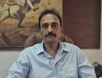 राहुल गांधी अकेले लड़ रहे हैं केंद्र से — भाई जगताप का थरूर पर पलटवार