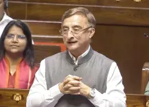 राहुल गांधी का प्रयागराज 'छात्रों की गूंज' कार्यक्रम रद्द, विपक्षी सांसदों ने सरकार पर साधा निशाना