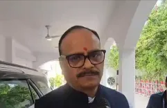 ब्रजेश पाठक का राहुल गांधी पर हमला — 'मुस्लिम तुष्टीकरण छोड़ कांग्रेस अस्तित्व की लड़ाई लड़ रही'