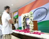 Rahul Gandhi pays tribute to Dr. Manmohan Singh on birth anniversary