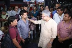 क्या रेल मंत्री अश्विनी वैष्णव ने नई दिल्ली रेलवे स्टेशन पर यात्रियों के लिए व्यवस्थाओं का आकलन किया?