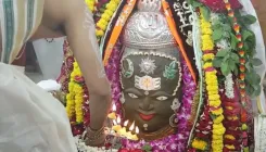 महाकालेश्वर मंदिर में राजा स्वरूप शृंगार: भांग, चंदन, रजत मुकुट और मोगरे-गुलाब से सजे बाबा महाकाल