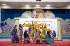 क्या बीएपीएस मंदिर में 'महिला दिवस' महोत्सव ने नारी शक्ति का भव्य सम्मान किया?