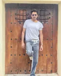 Did Rajat Bedi's Father's Office Host Iconic Lunches for Bollywood Stars?