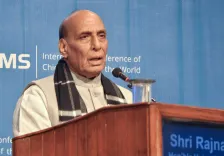 क्या राजनाथ सिंह और इंडोनेशियाई रक्षा मंत्री करेंगे द्विपक्षीय संवाद?