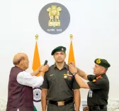 Did Rajnath Singh Honorably Commission Neeraj Chopra as Lieutenant Colonel?