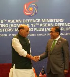 How are Rajnath Singh and his Malaysian counterpart strengthening bilateral defence ties?