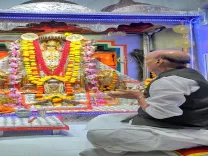 Did Rajnath Singh Offer Prayers at the Historic Tanot Mata Shrine?