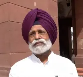 राज्यसभा चुनाव परिणाम: कांग्रेस सांसदों की भाजपा पर तीखी प्रतिक्रिया, दलबदल कानून की समीक्षा की मांग