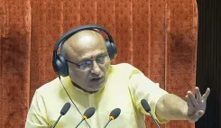 राज्यसभा में गृह मंत्री की उपस्थिति पर हंगामा, सभापति राधाकृष्णन ने रिजिजू से विपक्ष की भावना सरकार तक पहुँचाने को कहा
