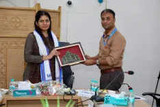 रक्षा खडसे ने कोलकाता के साई क्षेत्रीय केंद्र का किया निरीक्षण, पश्चिम बंगाल के खेल विकास को मिलेगा बढ़ावा