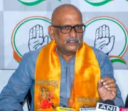 राम मंदिर प्रबंधन पर कांग्रेस के अजय राय का हमला — CEO नहीं, संत-धर्माचार्य हों जिम्मेदार