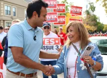 Ramaswamy Eyes Ohio Run, Vows Lower Taxes at Columbus Day Parade