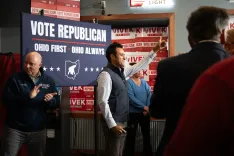 Ramaswamy Tours Appalachian Ohio, Draws Crowd in Perry County