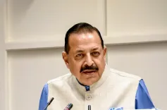 जम्मू-कश्मीर में रामनगर से उधमपुर जा रही बस का भयानक हादसा, केंद्रीय मंत्री ने दी जानकारी