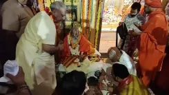 गुरु पूर्णिमा पर अयोध्या में उमड़ा आस्था का सैलाब, संतों और श्रद्धालुओं ने किया गुरु पूजन