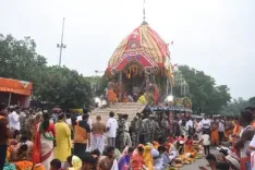 रांची के जगन्नाथपुर में 334 वर्ष की ऐतिहासिक परंपराओं के अनुसार निकली रथयात्रा, उमड़ा भक्तों का सैलाब