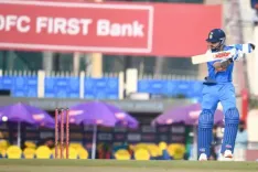 रांची वनडे : 'रन मशीन' विराट कोहली ने जड़ा 52वां वनडे शतक