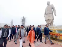 क्या राष्ट्र प्रेरणा स्थल में राष्ट्र नायकों की भव्य कांस्य प्रतिमाओं का निर्माण पूरा हुआ?