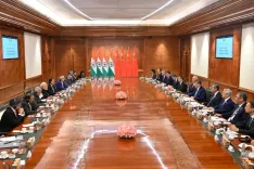 मोदी-शी मुलाकात से भारत-चीन संबंधों में नई उम्मीद, JNU प्रोफेसर दीपक बोले — प्रतिस्पर्धा से सहयोग की ओर बदलाव संभव
