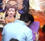 72वें राष्ट्रीय पुरस्कार के बाद कार्तिक आर्यन लालबागचा राजा के दरबार पहुंचे, बप्पा को अर्पित किया अवॉर्ड