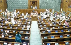 रसोई गैस संकट: राजनीतिक बयानबाजी में तेज़ी, पक्ष और विपक्ष आमने-सामने