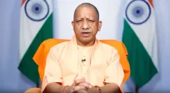 How does UP CM Yogi wish mothers and sisters on Chhath Puja?