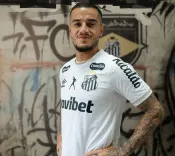 Renato Gaucho returns to Gremio; Coutinho joins Santos on free transfer