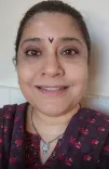 Renuka Shahane reveals SRK's nervous Hindi blunder on sets of Circus