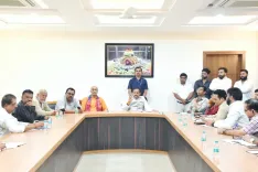 रीवा बाढ़ राहत: उपमुख्यमंत्री राजेंद्र शुक्ल ने बीहर नदी चौड़ीकरण समेत दीर्घकालिक योजना के दिए निर्देश
