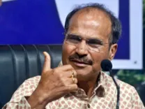 Should the Railway Minister Install Toilets in EMU-MEMU Trains on the Kolkata-Sealdah-Lalgola Route?
