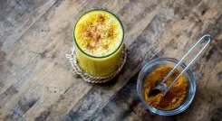  रोग प्रतिरोधक क्षमता बढ़ाने के लिए अपनाएं ये आयुर्वेदिक उपाय, अच्छी नींद भी आएगी