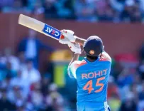 रोहित शर्मा ने रचा इतिहास, अपनी ही धरती पर ऑस्ट्रेलियाई भी नहीं कर सके ये कारनामा