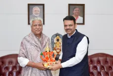 RSS's Ramlal Visits CM Fadnavis at Varsha Residence