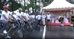 सड़क सुरक्षा सप्ताह 2026: कोलकाता पुलिस की साइकिल रैली में 150 लोग शामिल, विक्टोरिया मेमोरियल से लालबाजार तक पहुँचा संदेश