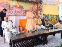क्या समाज तोड़क और राष्ट्र तोड़क तत्वों से सावधान रहना होगा: सीएम योगी?