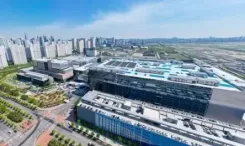 Samsung Biologics plans to set up holding company to separate CDMO, biosimilar biz