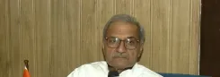 वंदे मातरम विवाद: भाजपा सांसद जनार्दन मिश्रा बोले — नेहरू न मिटा सके RSS, पवन खेड़ा क्या करेंगे
