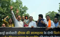 Delhi BJP protests outside AAP office, demands sacking of councillor in MCD worker suicide case