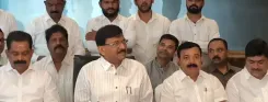 Sanjay Raut predicts Modi govt collapse by March-April, slams Delhi blockade