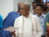 भोजशाला फैसले पर दिग्विजय सिंह बोले — 'संकट में हिंदू-मुस्लिम विवाद उचित नहीं'
