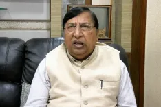 संसद में 24 घंटे चर्चा प्रस्ताव: भाजपा सांसद नरेश बंसल का विपक्ष पर हमला, बोले- सरकार तैयार, विपक्ष भाग रहा