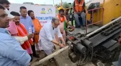 सांसद राधामोहन सिंह ने मोतिहारी में गैस पाइपलाइन बिछाने के कार्य का किया शुभारंभ 