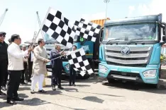 Did Sarbananda Sonowal Just Launch India’s First Fleet of EV Trucks with Swappable Batteries at JNPA?