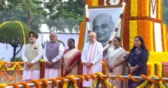 सरदार पटेल की 151वीं जयंती: राष्ट्रपति मुर्मु, गृहमंत्री शाह समेत नेताओं ने पटेल चौक पर अर्पित की पुष्पांजलि