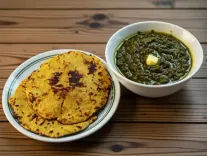 सरसों का साग और मक्के की रोटी : सर्दियों में स्वाद और सेहत का खजाना