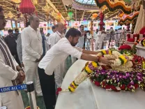 Did Sathya Sai Baba Compete with Governments in Welfare Activities?