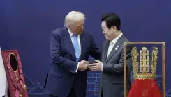 क्या साउथ कोरिया में 'शांतिदूत' ट्रंप को ताज और 'ग्रैंड ऑर्डर ऑफ मुगुंगवा' सम्मान मिला?